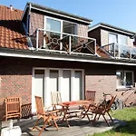 A In Haus Seewind Comfortable Vacation Appartamento *