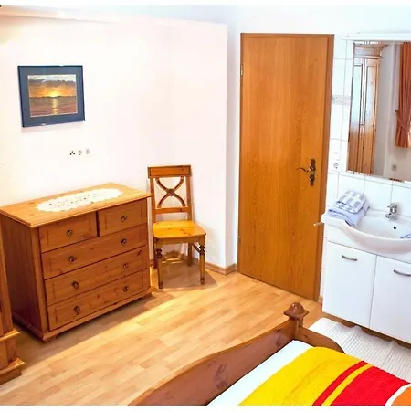 A In Haus Seewind Comfortable Vacation Витдюн